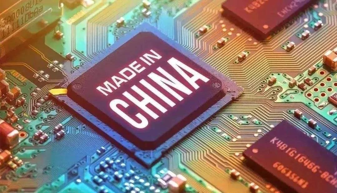 小米 Q2 登顶引领国产手机强势增长，长鑫科技上市启动正当时