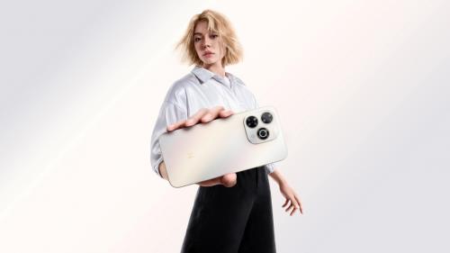 昼夜无死角！WIKO Hi畅享 80 Pro 以OLED臻彩屏+AI柔光灯实现全场景护眼