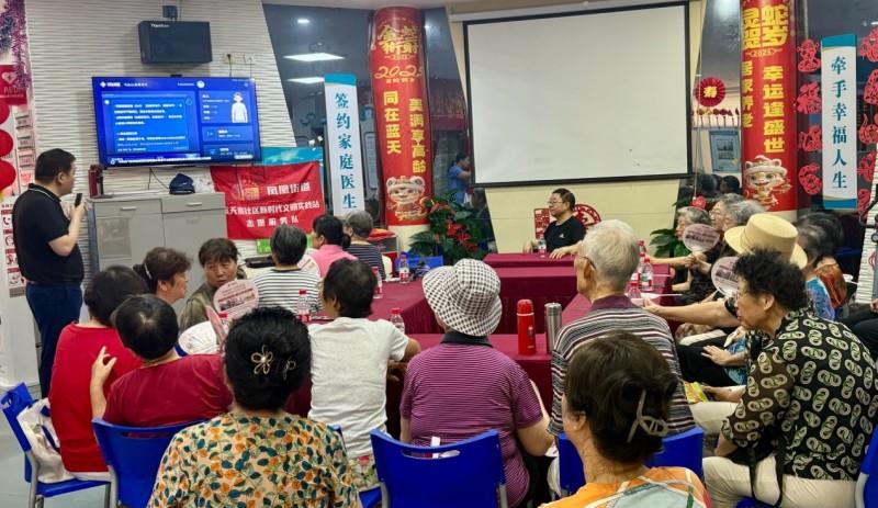 “小红花”绽放金陵！海尔电视携手京东公益为南京长者送关爱