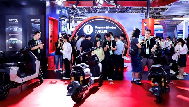 九号电动车链博会上受热捧 智能、安全技术获观展商们高频点赞
