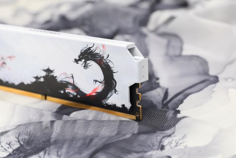 国韵性价比再攀高峰，云彣绫龙系列48GB DDR5内存首测