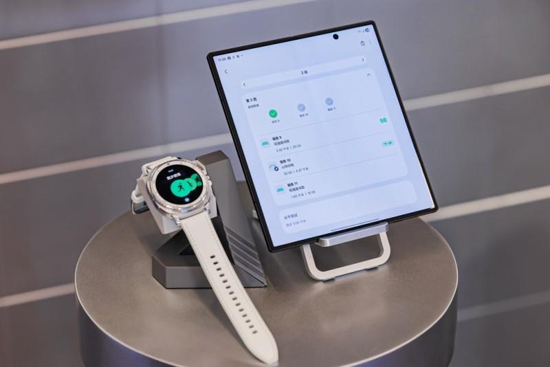 三星Galaxy Watch8系列新品：轻松管理睡眠、运动与健康生活
