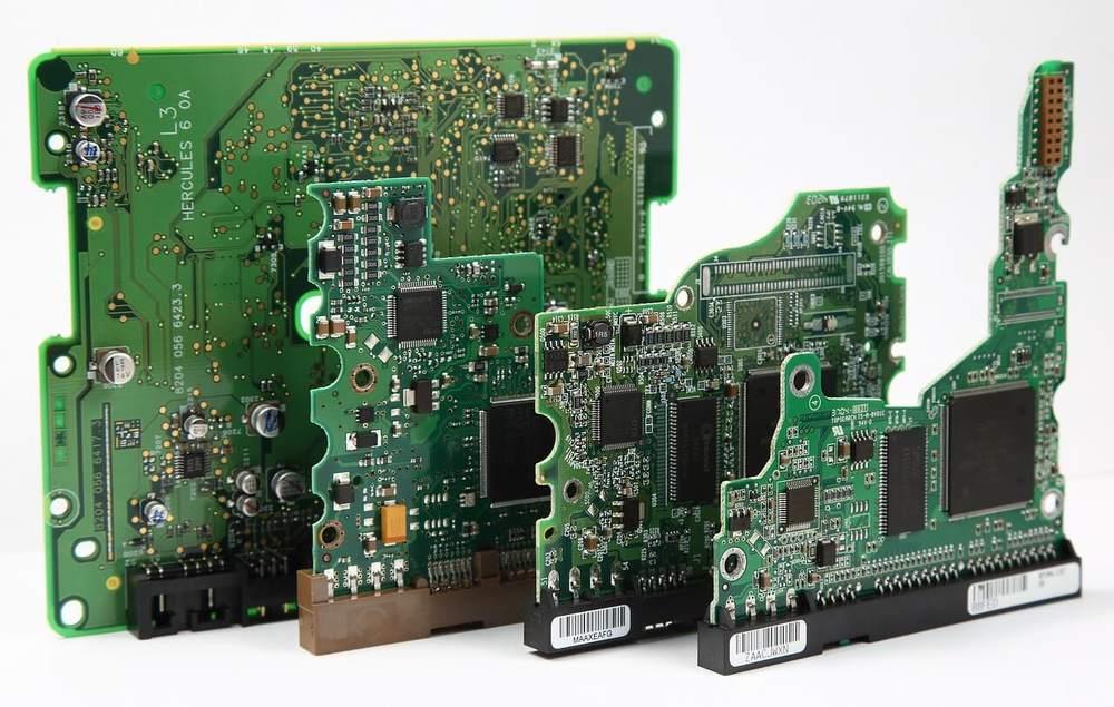 从零开始玩转PCB：设计技巧与电赛实战指南