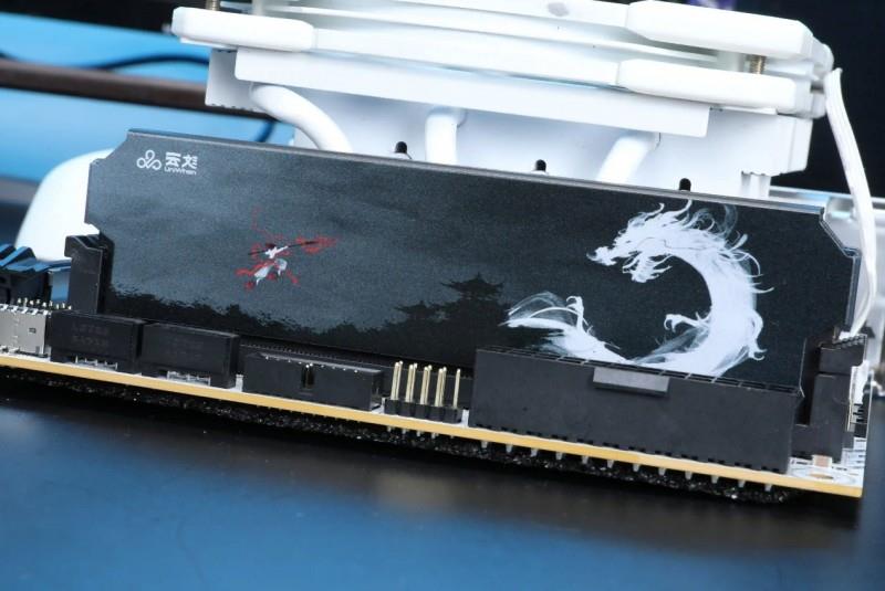 挑战ITX装机兼容性！云彣绫龙DDR5内存成破局法宝？