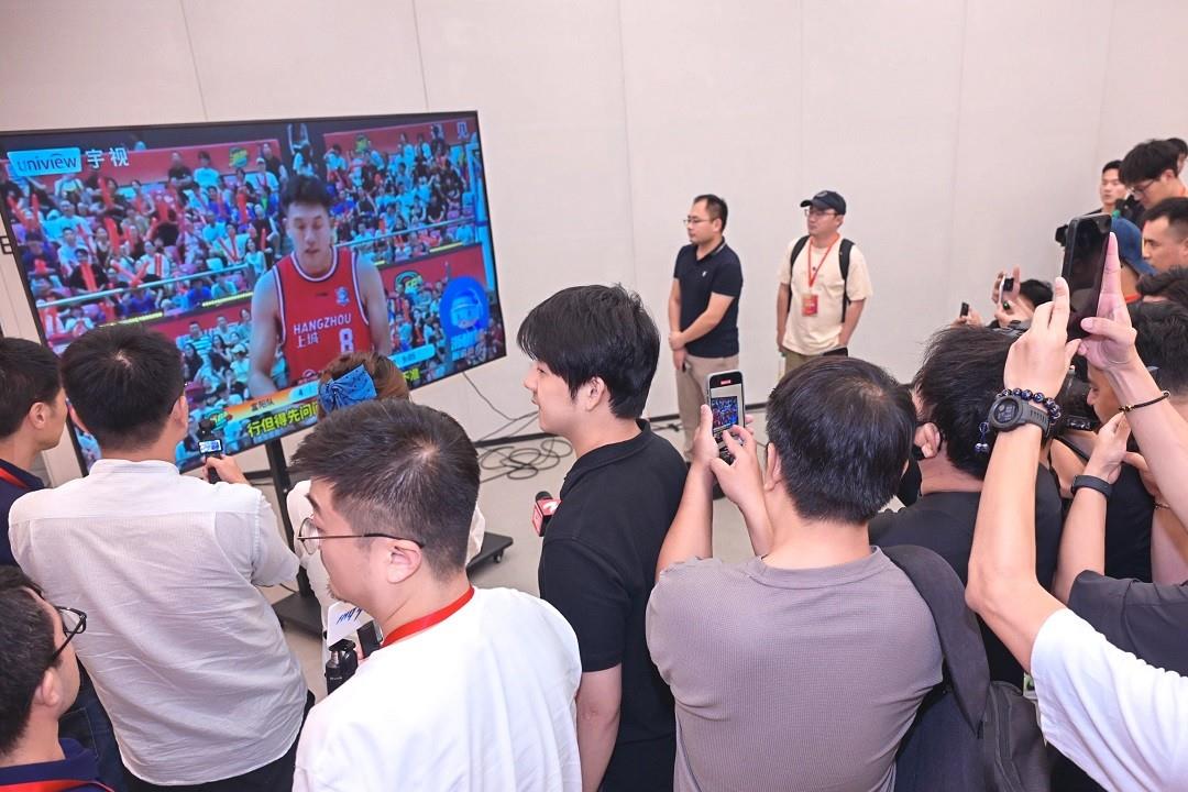 AI解说助燃浙BA，「浙小体+宇大嘴」亮相发布会