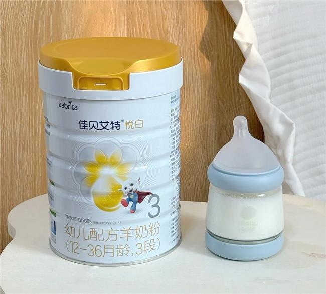 新生儿喝什么奶粉好？掌握这几招，轻松搞定新生儿怎么选奶粉​